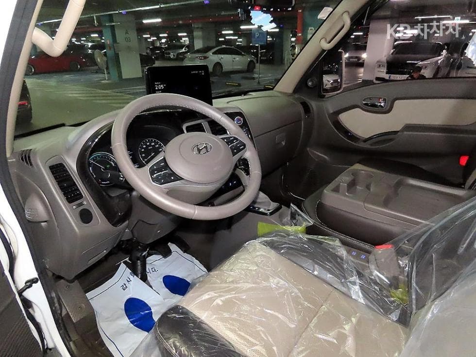 Hyundai Porter 2 일렉트릭Super Cab Extra Long Smart Special (special feature/edition) - 10