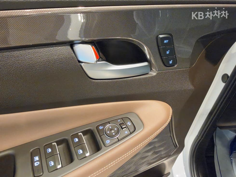 Хюндай Санта Фе TMБензин 2.0T 2WD Престиж - 21