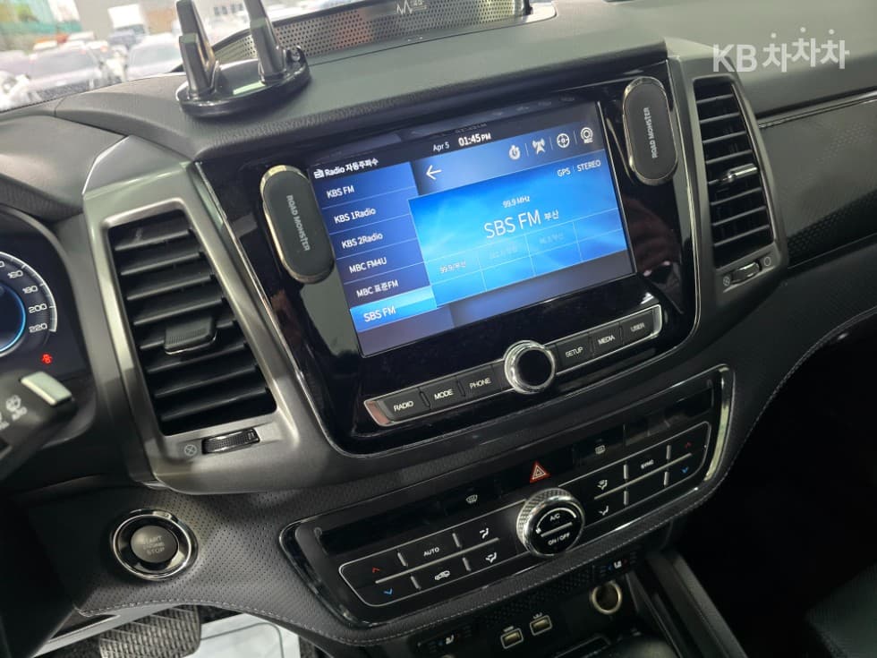 KG Mobility The New (facelift) Rexton 스포츠2.2 4WD Prestige - 9