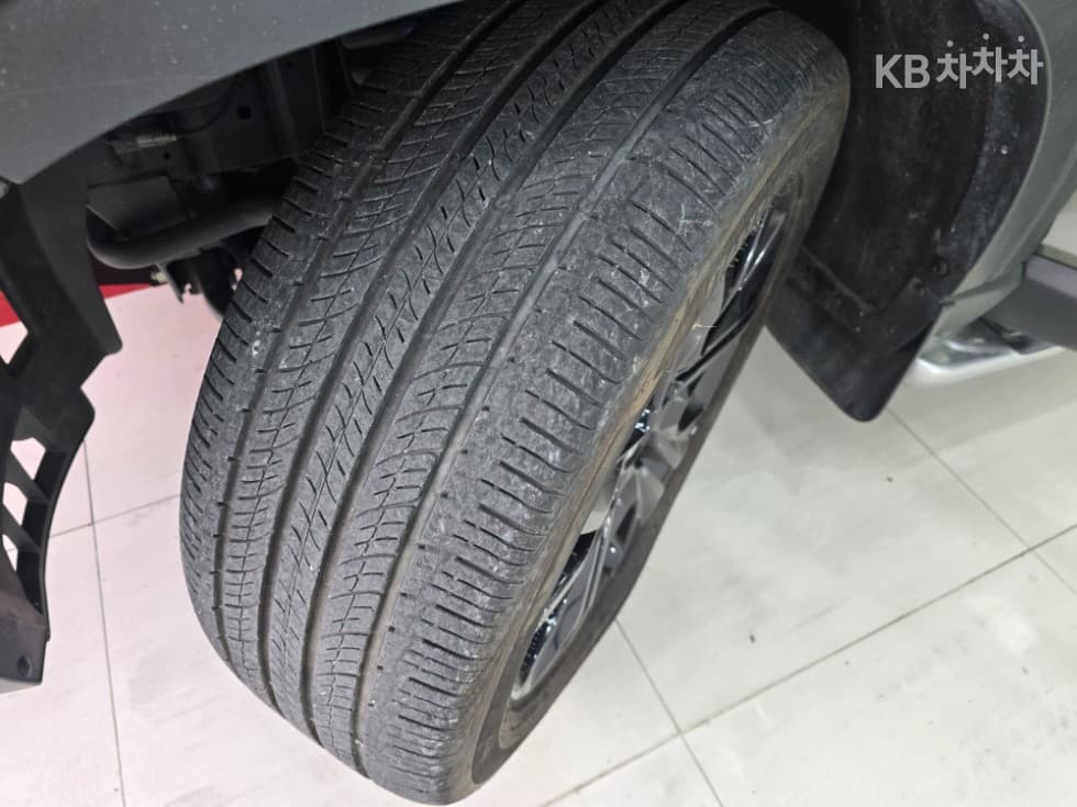KG Mobility The New (facelift) Rexton 스포츠2.2 4WD Prestige - 20