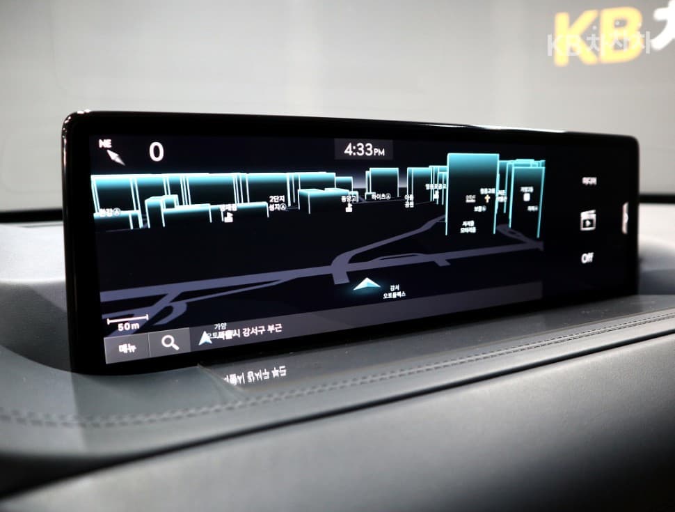 Genesis GV803.5 Turbo Gasoline AWD - 11