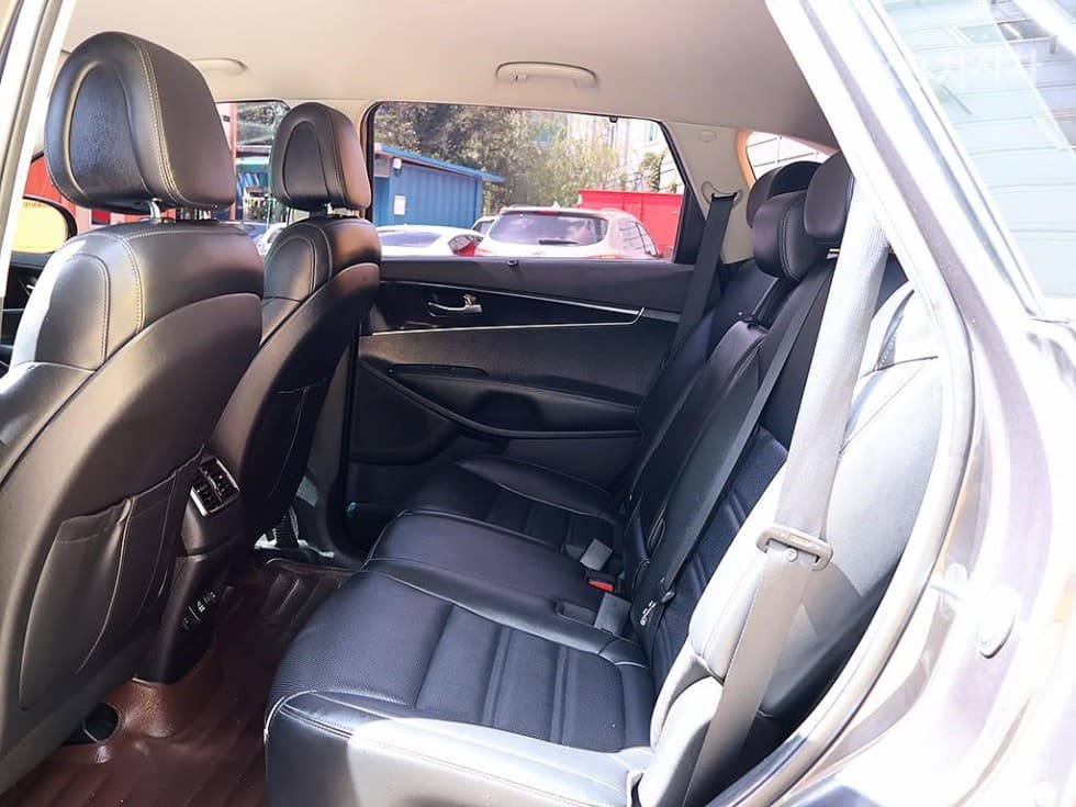 Киа All NewSorentoДизел 2.0 4x4 Noblesse - 12