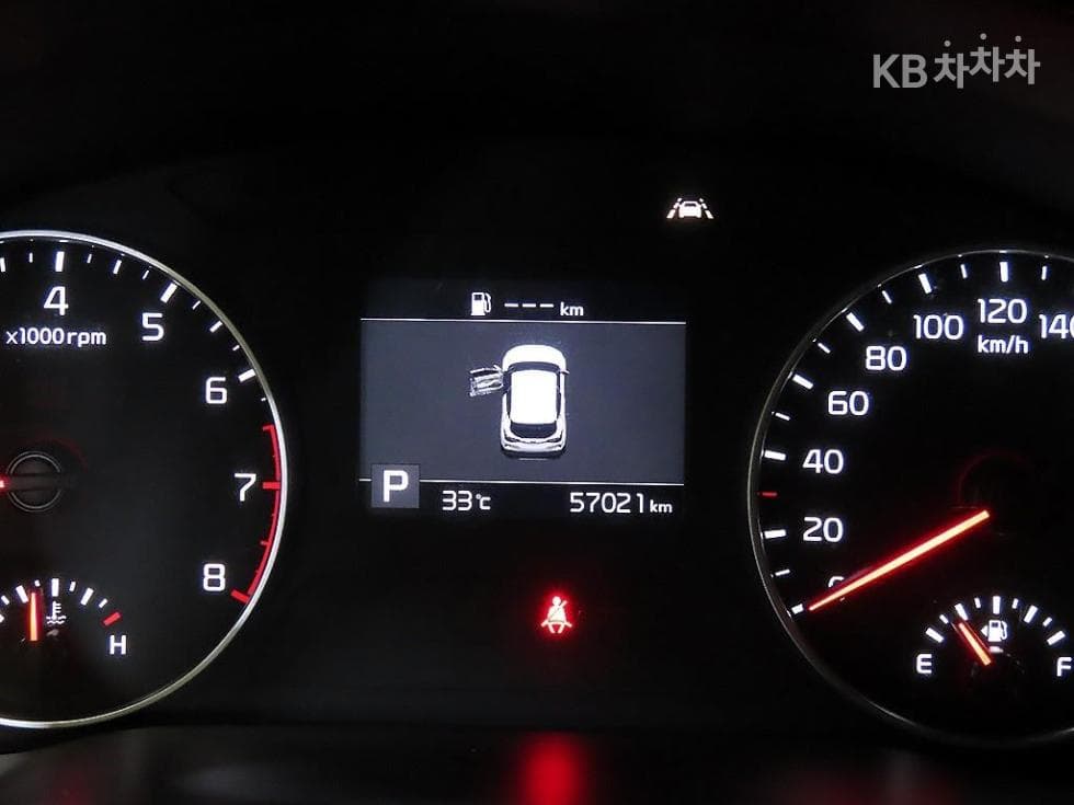 Kia Seltos1.6 Gasoline Turbo 2WD Signature - 9