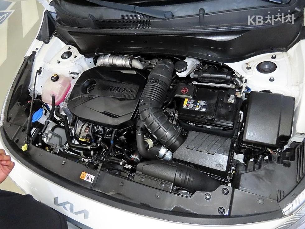 Kia Seltos1.6 Gasoline Turbo 2WD Signature - 19