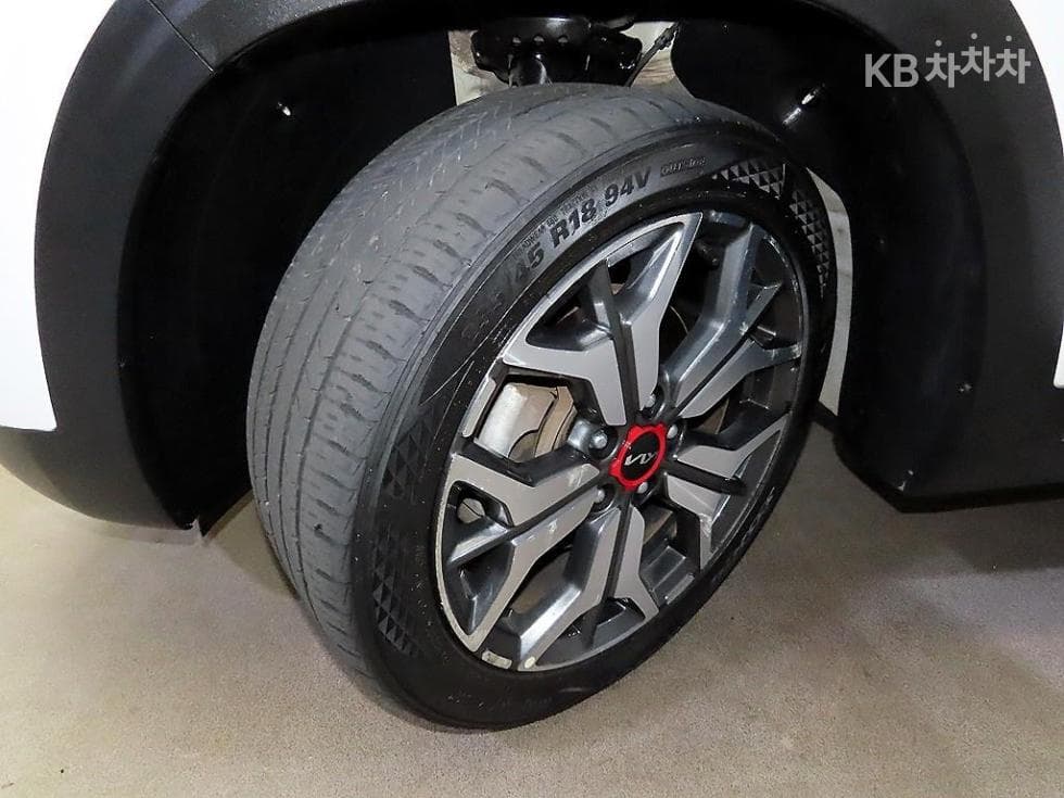 Kia Seltos1.6 Gasoline Turbo 2WD Signature - 20