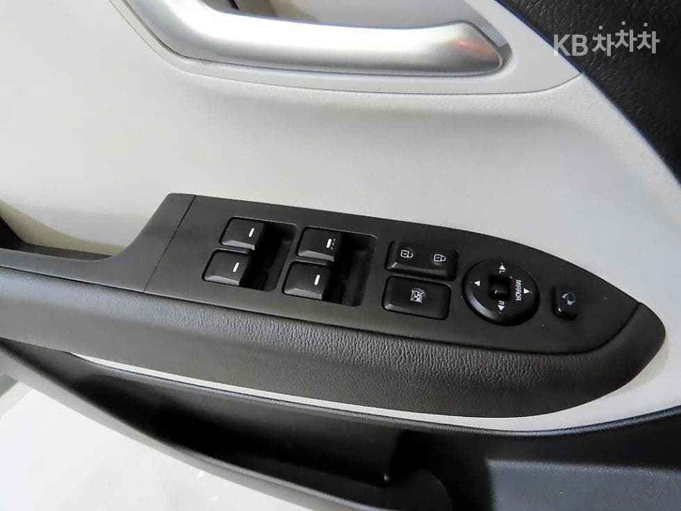 Kia The New (facelift) Ray (van) Van1.0 Gasoline Van 2-seater Prestige - 15