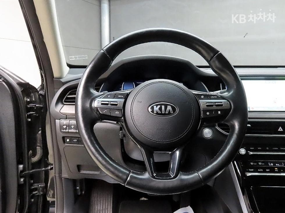 Киа K7 Premiere Хибрид2.4 HEV Noblesse - 9