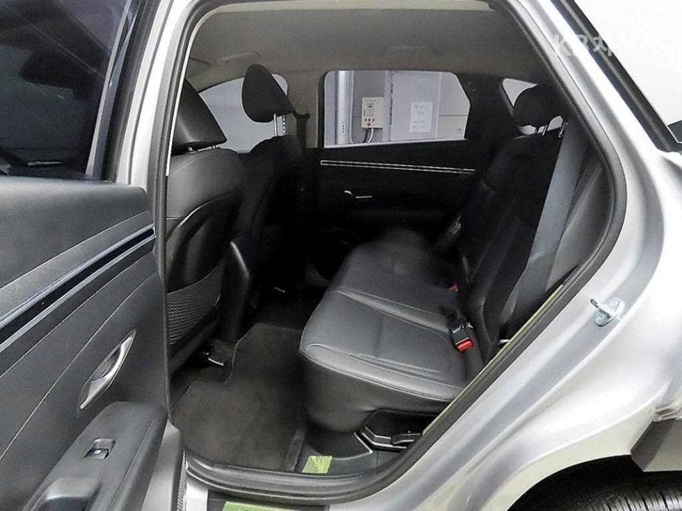 Hyundai The All New Tucson Hybrid(NX (Lexus SUV)4)1.6T HEV Modern - 6