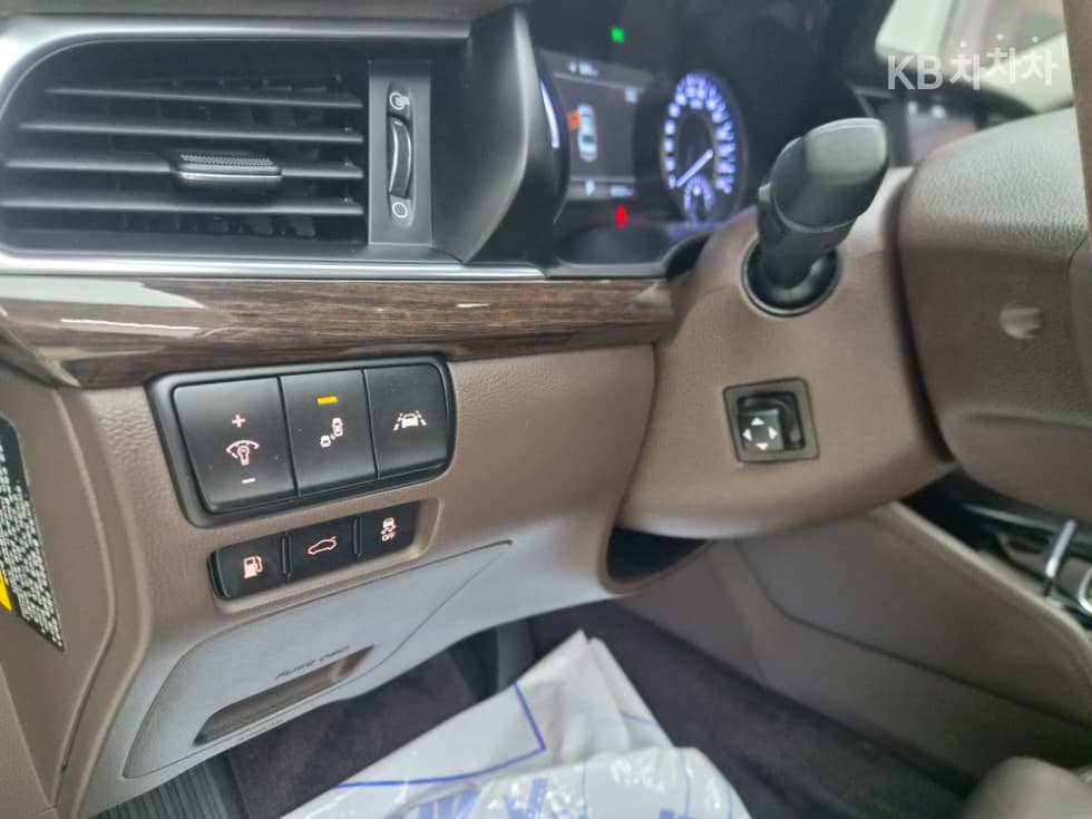 Kia All New K7 HybridNoblesse Standard - 10