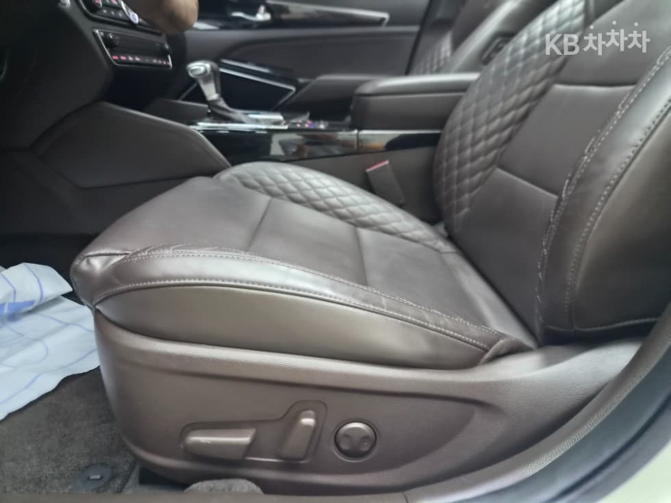 Kia All New K7 HybridNoblesse Standard - 20