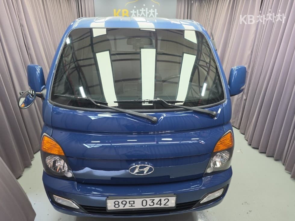 Hyundai Porter 2 4WD 장축 Super Cab Smart - Image 1