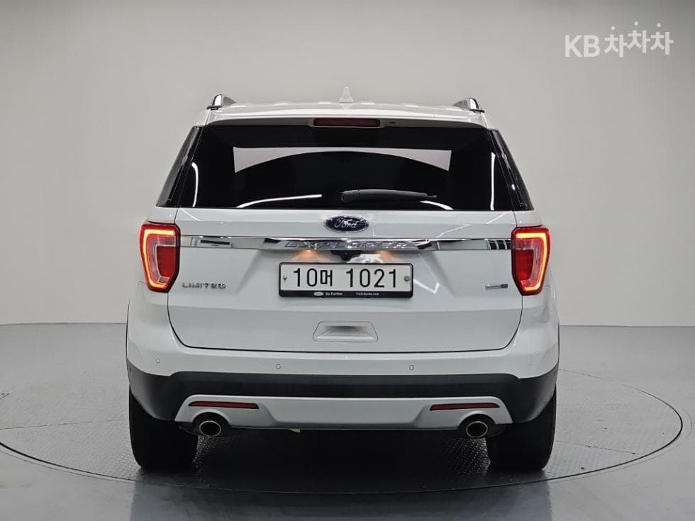 Форд Нов Експлорер2.3 EcoBoost 4x4 Limited - 3
