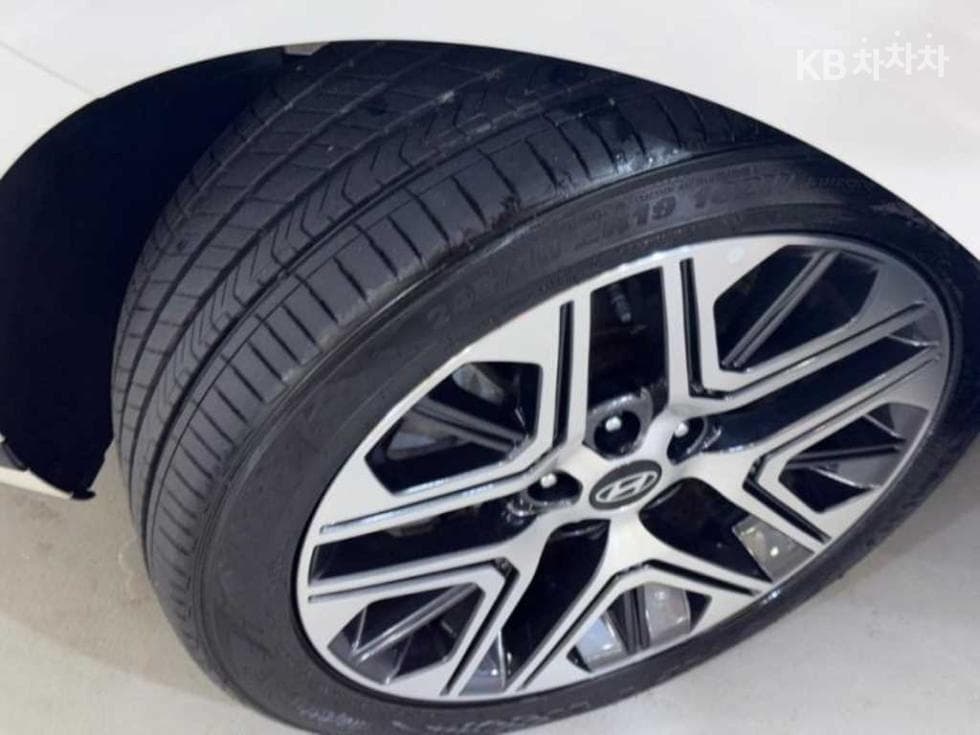 Хюндай Ди Всеново Grandeur (Azera)2.5L бензин 2WD Exclusive - 19