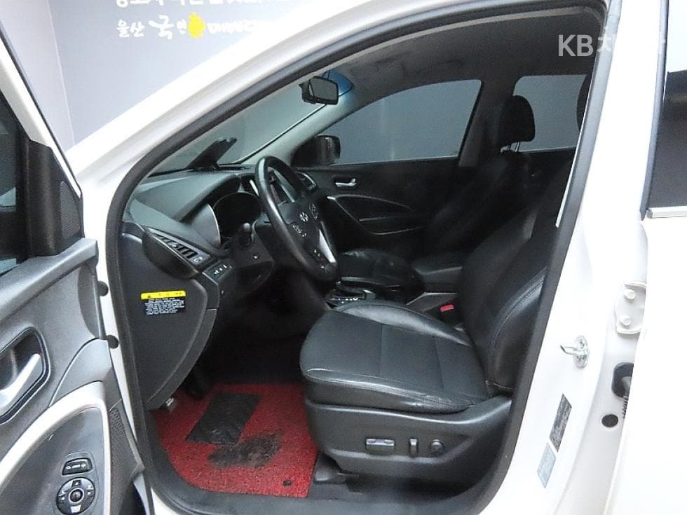 Hyundai Santa Fe DMHyundai R-engine 2.0 diesel 2WD PREMIUM Standard - 10