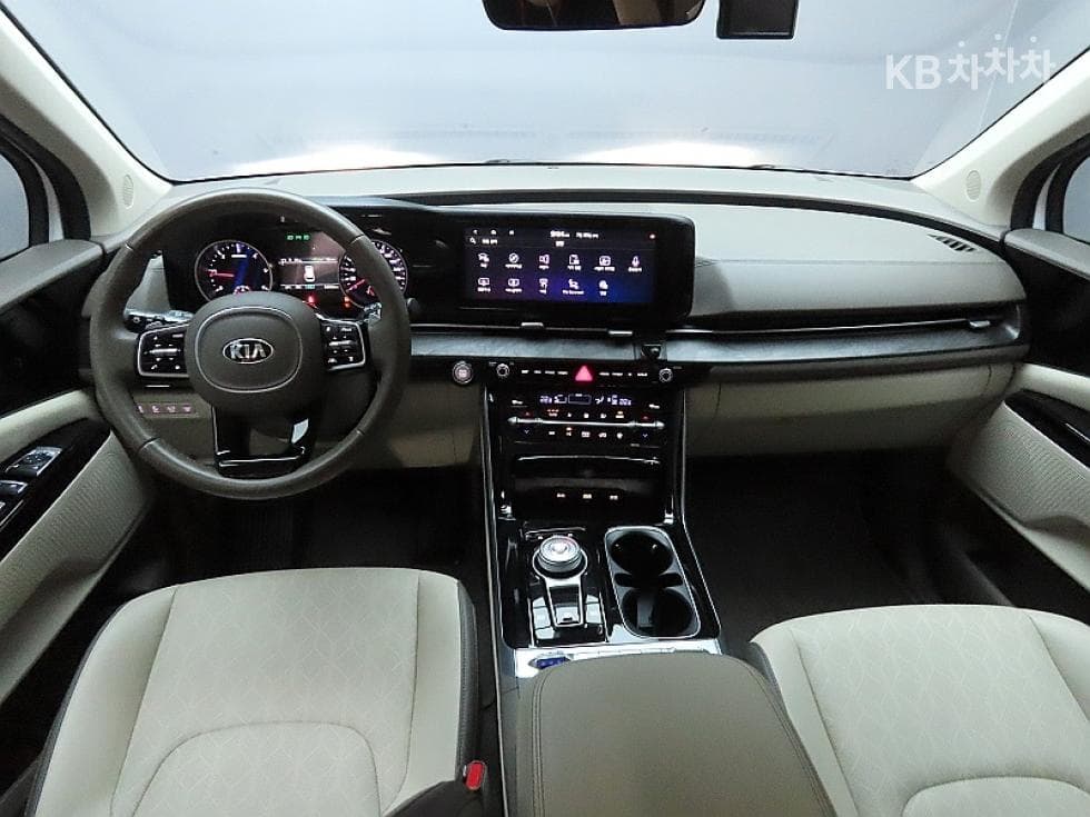 Kia Carnival 4th generationD2.2 9-seater Noblesse - 6