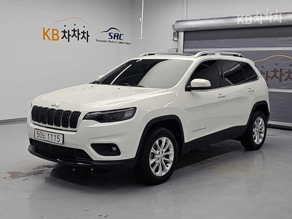 지프 체로키 2.4 론지튜드 Стандартен - Image 1