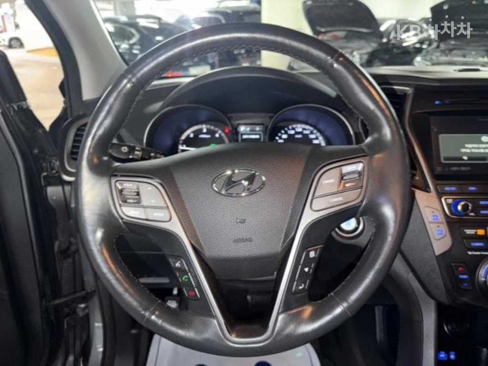Hyundai Santa Fe The PrimeDiesel Hyundai R-engine 2.0 diesel 4WD 5-seater Premium - 8