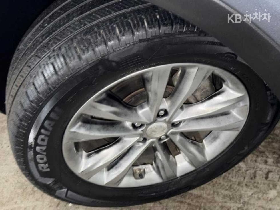 Hyundai Santa Fe The PrimeDiesel Hyundai R-engine 2.0 diesel 4WD 5-seater Premium - 20