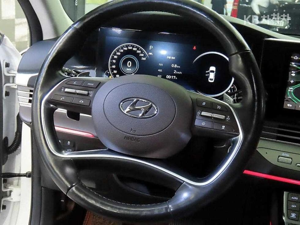 Хюндай The New (фейслифт) Grandeur (Azera)LPi 3.0 Рент-а-кар Exclusive - 8