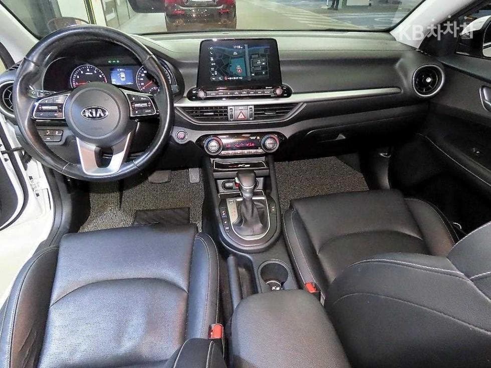 Киа All New K31.6 Бензин Лукс - 10