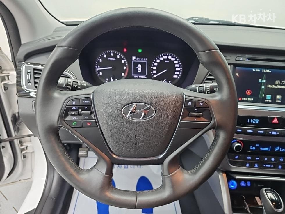 Хюндай Соната LF2.0 Смарт Стандартен - 9