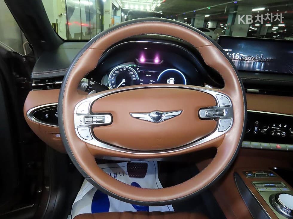 Дженезис GV70Бензин 2.5T AWD - 8
