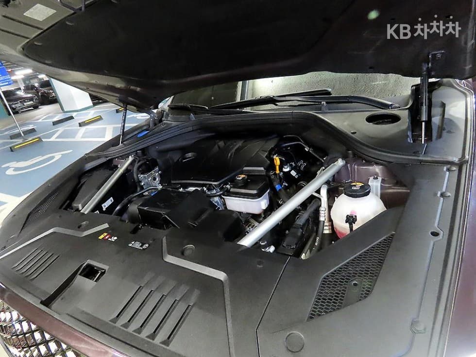Дженезис GV70Бензин 2.5T AWD - 19