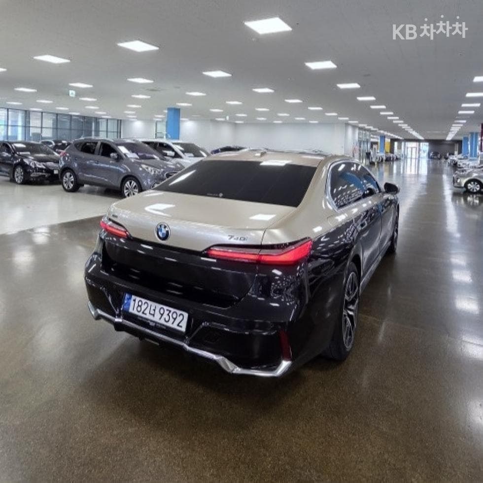 BMW 7시리즈(G70)740i xDrive M Sport - 3
