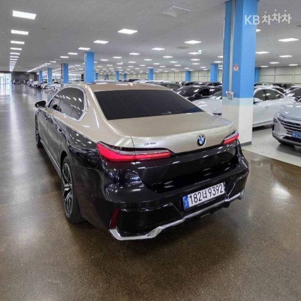BMW 7시리즈(G70)740i xDrive M Sport - 4