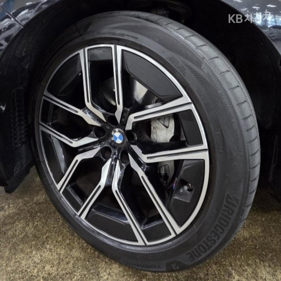 BMW 7시리즈(G70)740i xDrive M Sport - 5