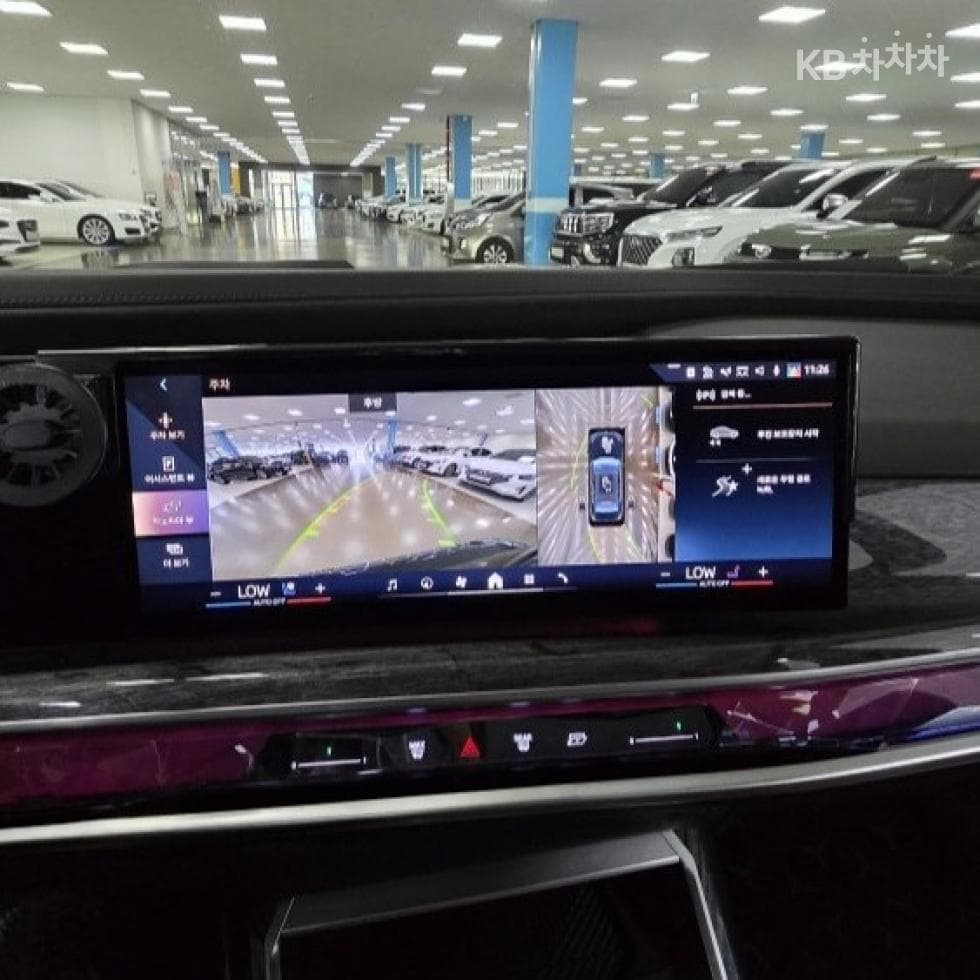 BMW 7시리즈(G70)740i xDrive M Sport - 12