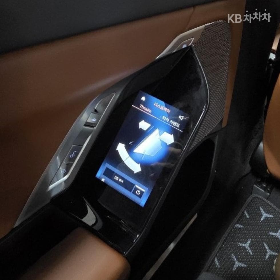 BMW 7시리즈(G70)740i xDrive M Sport - 19