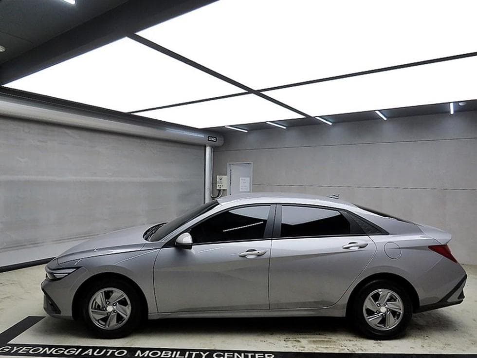 Hyundai The New (facelift) Avante (Elantra) (CN7)1.6 Gasoline Smart - 4