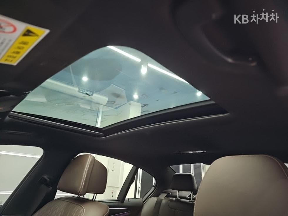 BMW 올Нов5 Серия (G30)520d M Sport Plus - 15