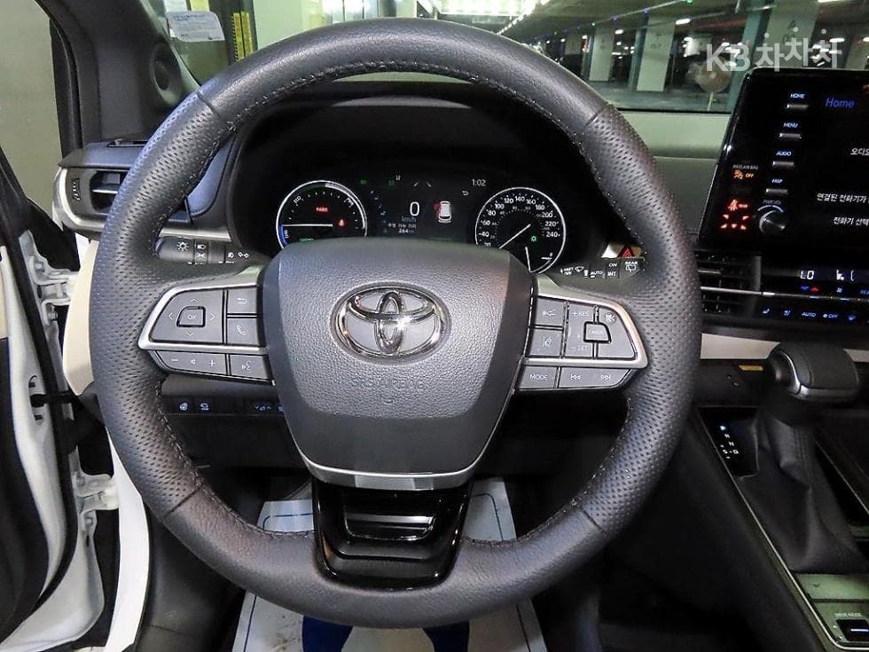 Toyota Sienna2.5L хибрид 2WD - 8