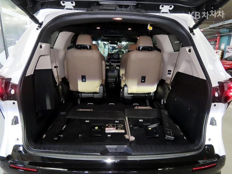 Toyota Sienna2.5L хибрид 2WD - 15