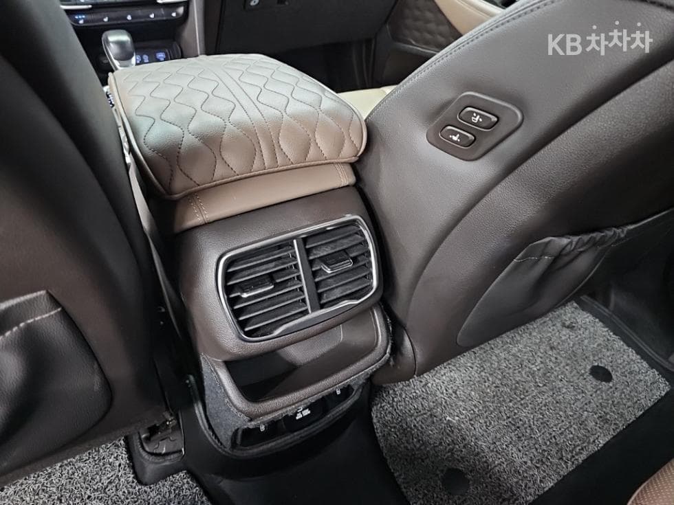 Хюндай Санта Фе TMДизел 2.0 2WD Престиж - 14