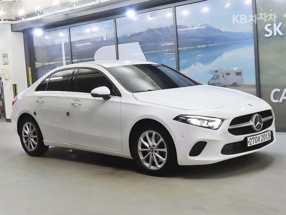 Mercedes-Benz A클래스(W177) A220 Sedan - - Image 1