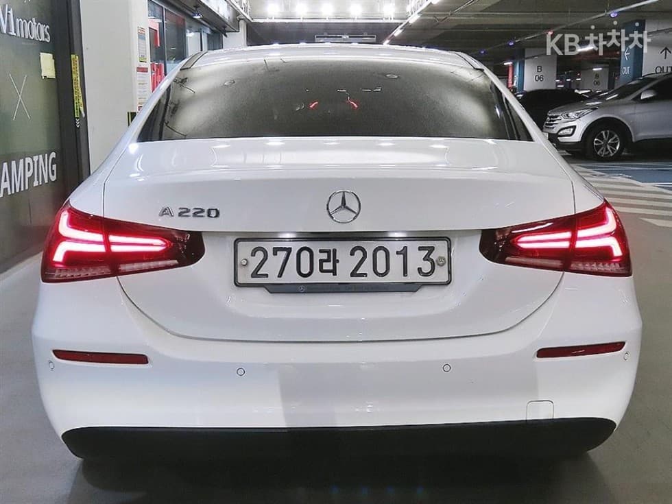Mercedes-Benz A클래스(W177)A220 Sedan - - 5