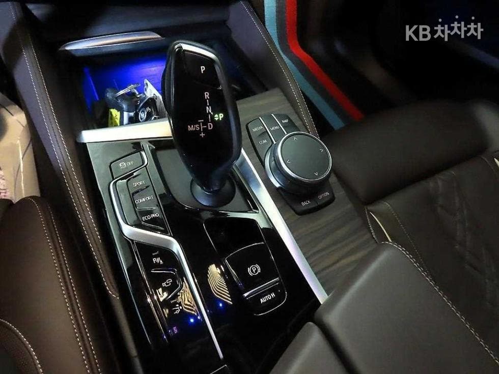 BMW Gran Turismo6 Series GT 630i xDrive M Sport Package - 12