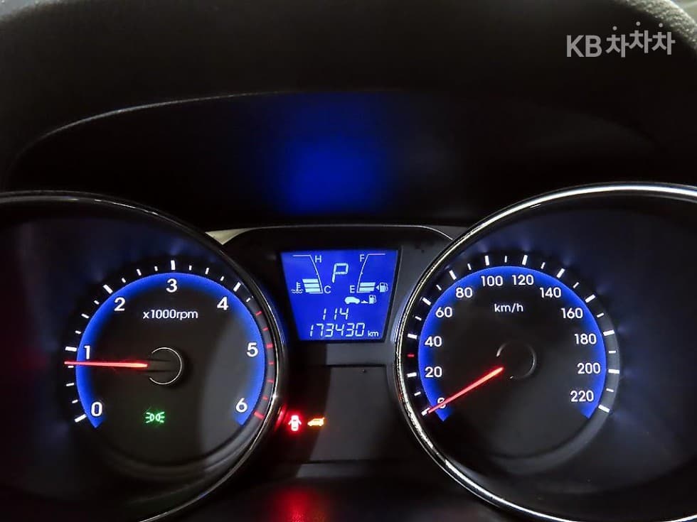 Хюндай ТуксонixДизел 2WD X20 Смарт - 9