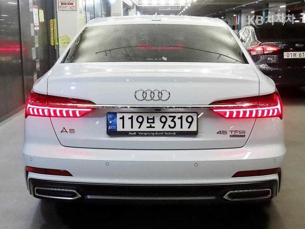 Ауди A6(C8)45 TFSI Quattro Premium - 5