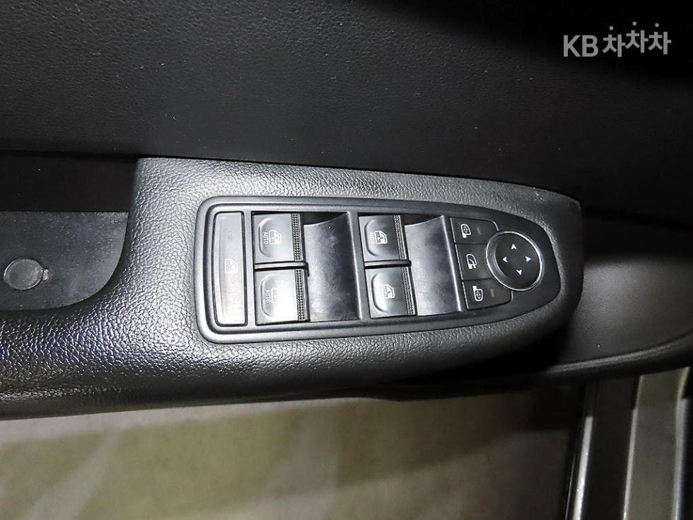 Рено Корея XM31.6 GTe LE+ - 13