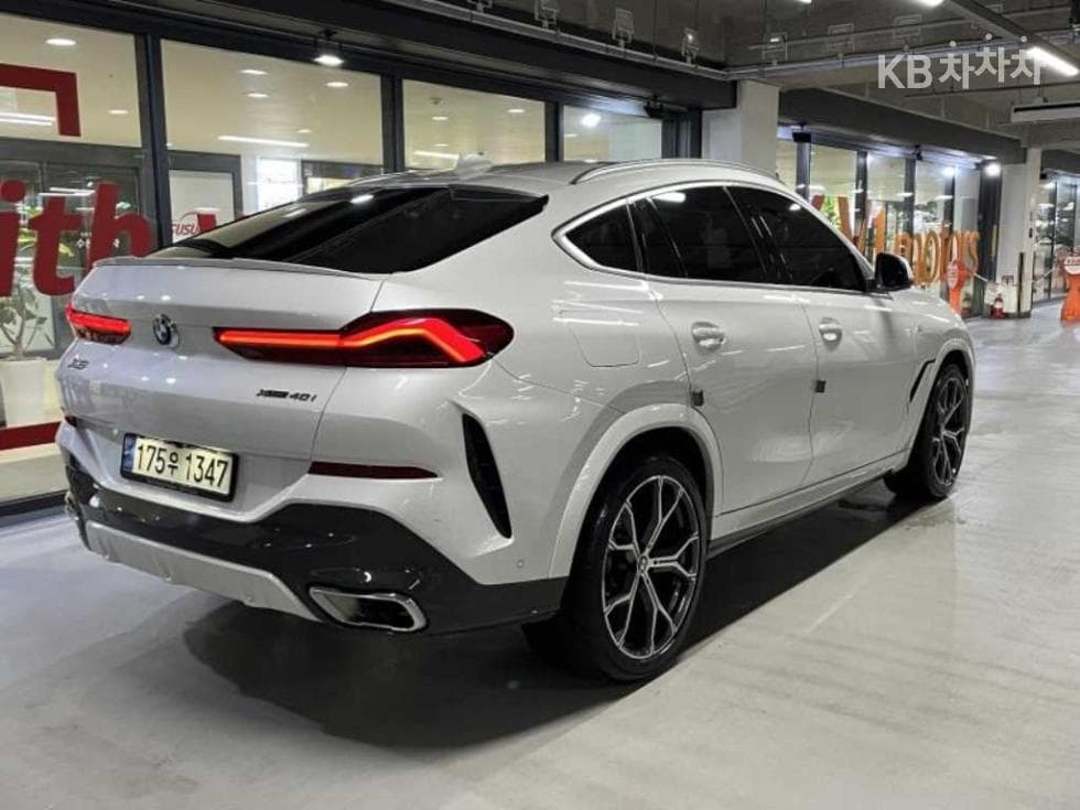 BMW X6(G06)xDrive 40i M Sport Package - 4