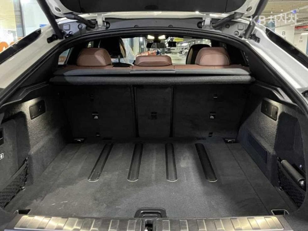 BMW X6(G06)xDrive 40i M Sport Package - 6