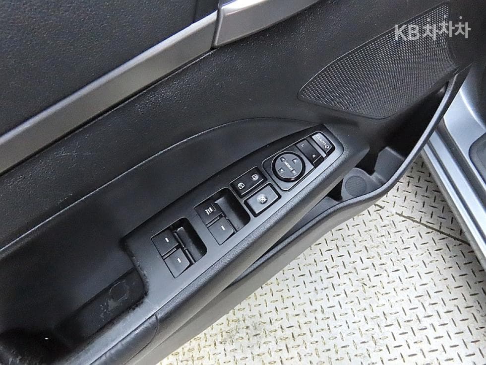 Hyundai Avante (Elantra)AD1.6 GDi Smart - 13