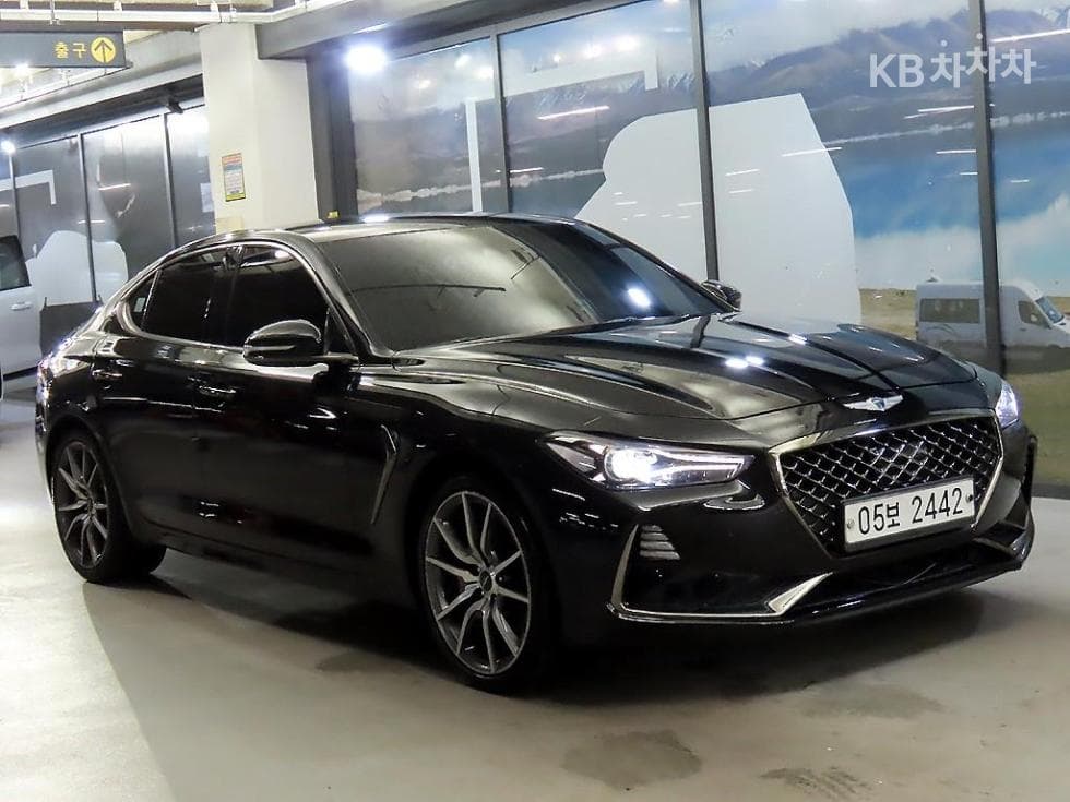 Дженезис G70 2.0T AWD Sport Package - Image 1