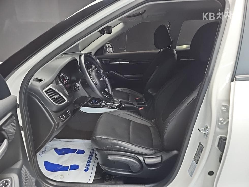 Киа Seltos1.6 Бензин Турбо 2WD Престиж - 11