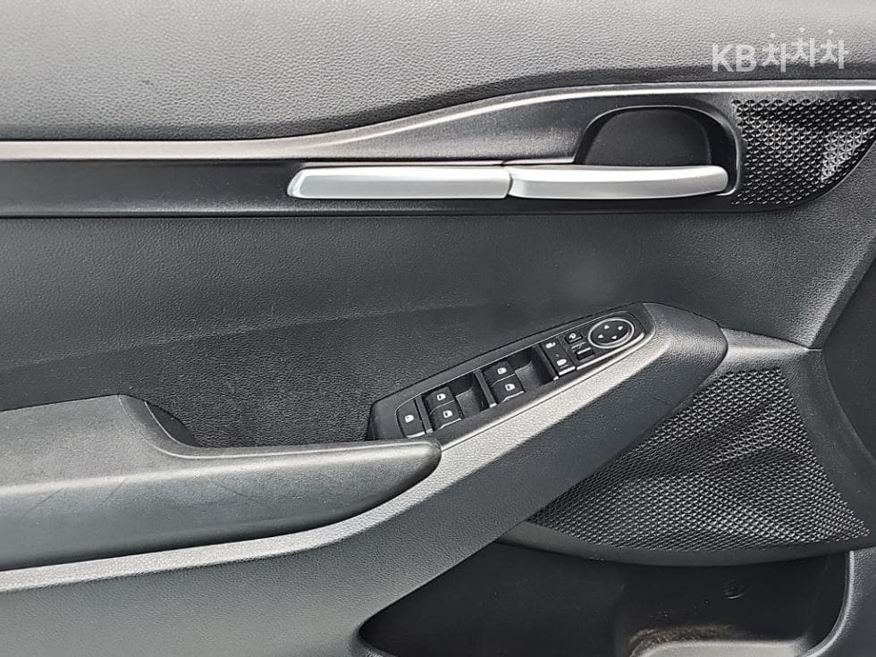 Киа Seltos1.6 Бензин Турбо 2WD Престиж - 15