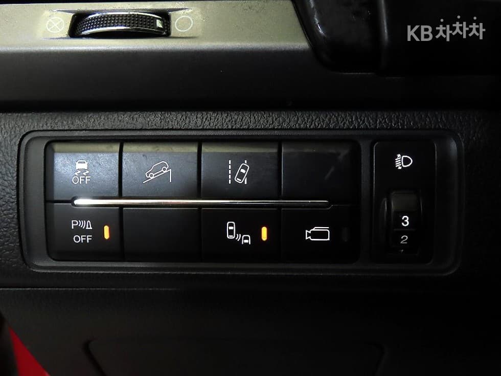 КейДжи Мобилити The New (фейслифт) Rexton Sports Khan2.2 4x4 Noblesse - 13
